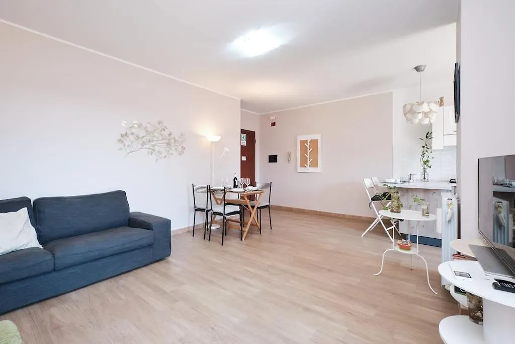 Porta Di Roma, Moderno Luminoso Con Wi-Fi E Ac Apartment