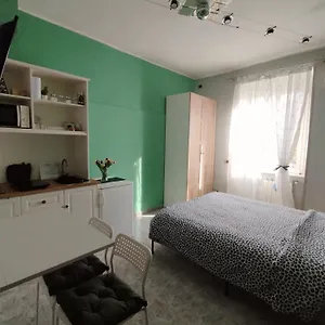 Appartamento Dentro, Roma